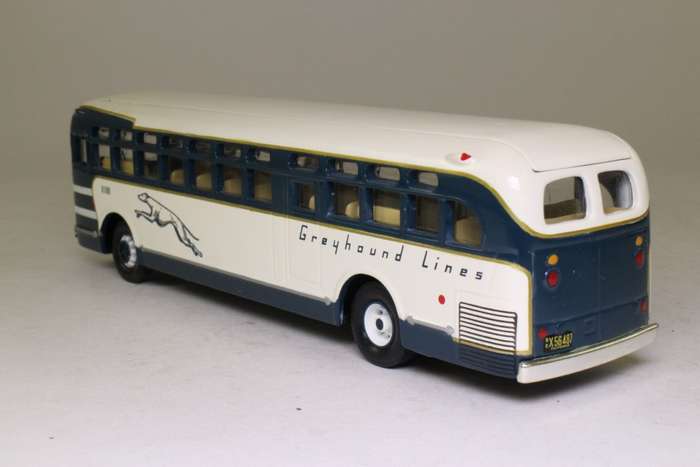 GM Old Look Bus, TD4505: Greyhound Lines