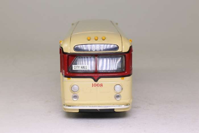 GM Old Look Bus, TD4506: Detroit DSR, Fort, City Hall
