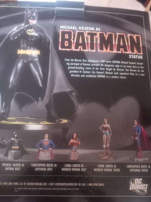 Batman 30cm Michael Keaton Statue