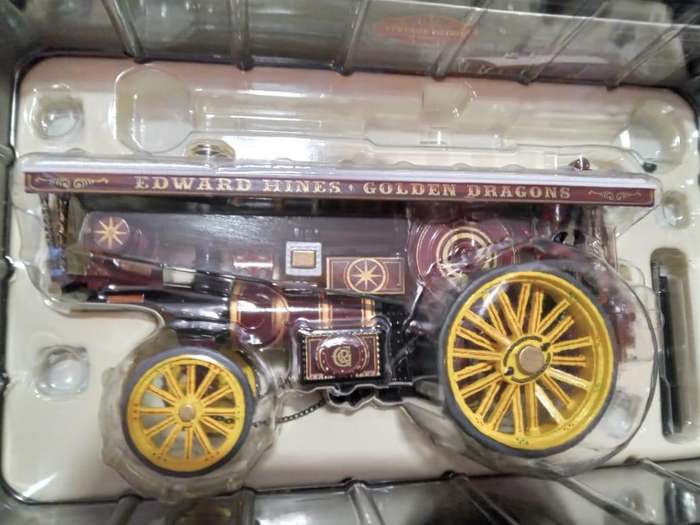 Corgi 1/50 scale CC20513 Burrell Showmans - Quo Vadis