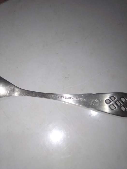 Elwezetta Dutch chrome plate 15 Spoons boxed. Gorgeous Dutch chrome plated teaspoons.