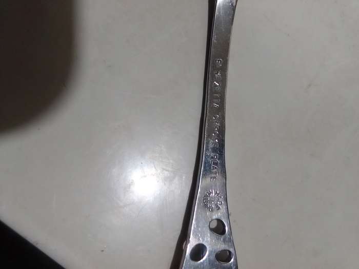 Elwezetta Dutch chrome plate 15 Spoons boxed. Gorgeous Dutch chrome plated teaspoons.