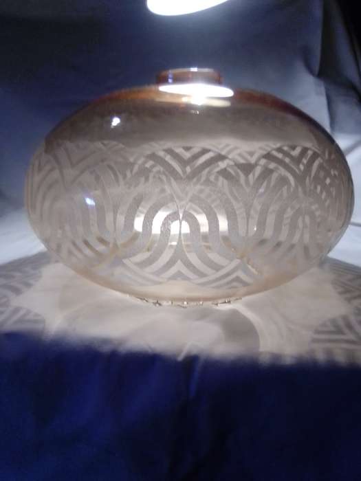 Large Vintage Art Deco Lamp Shade Amber & White Glass and is a chandelier pendant type fixture.