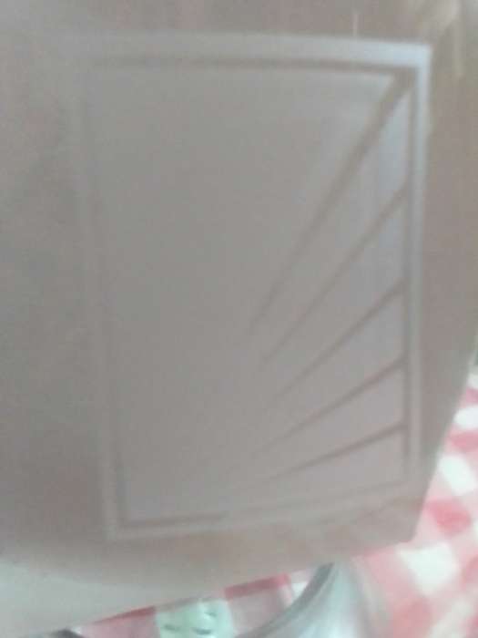 Its not just an 210mm tall Extra-Large sand blasted Vase, its a conversation starter, an art piece.