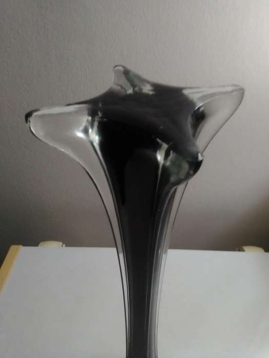 1970's Vintage long stemmed square black Eifel Tower/pencil art glass Vase.