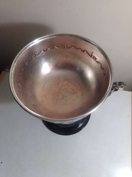 A EM-ESS Vintage Trophy, The "Forte' Floating Trophy"