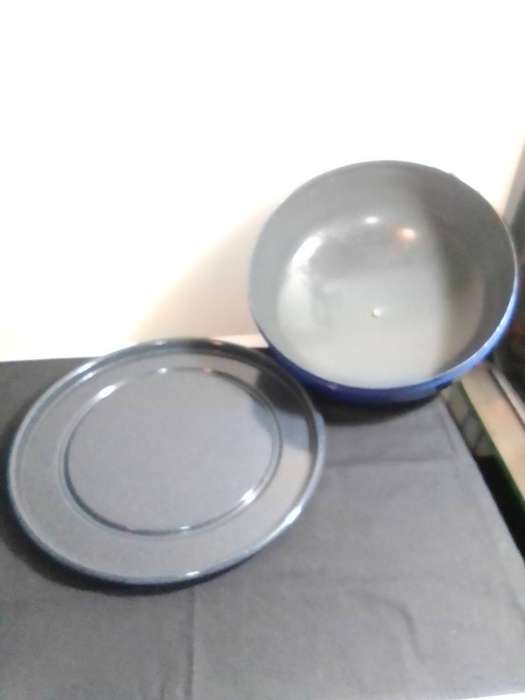 Meat platter with a Cadac dome/hood to serve your guests at the braai or cook-out.