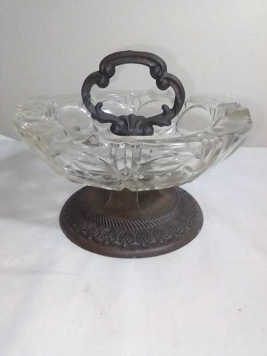 Vintage made in Italy Bronze footed pedestal glass Bon Bon dish.