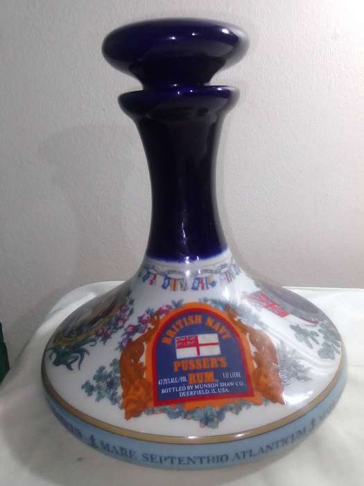 Wade ship's Decanter. Pussers, British Navy Rum Admiral Lord Nelson empty Ships Wade 1980 Decanter.