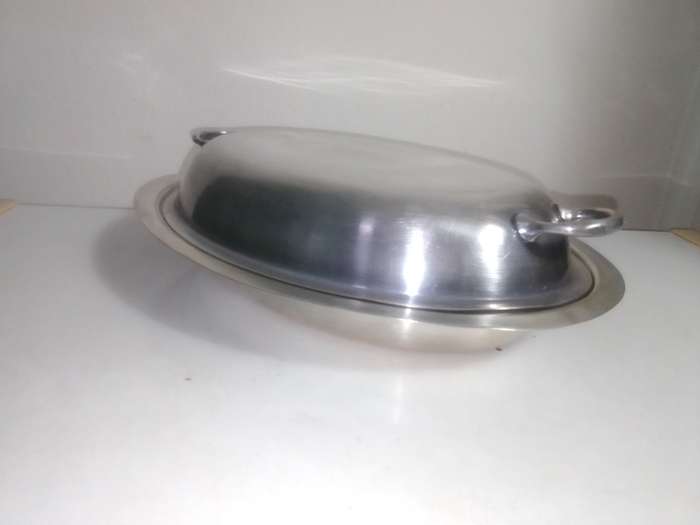 EPNS Tureen. Covered Serving Dish / Silverplated Silver Plated Bowl with Two Handled Lid.