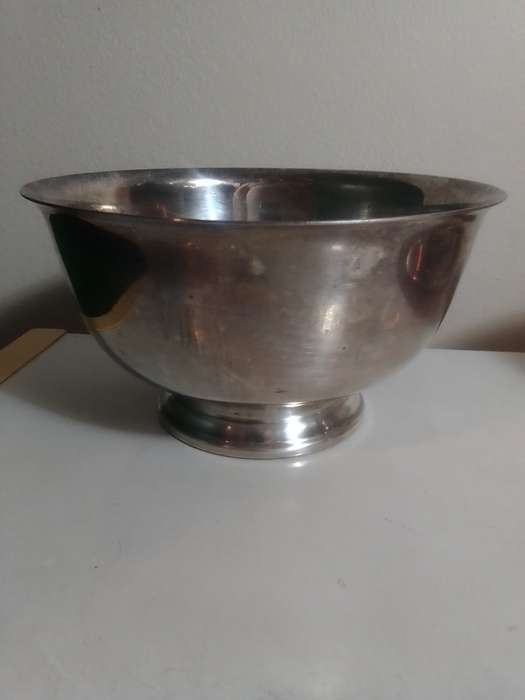 Vintage. Covered Cake/Cheese Dish Sheffield JHB plus "Sarango" serving plus another S/Plated Bowl