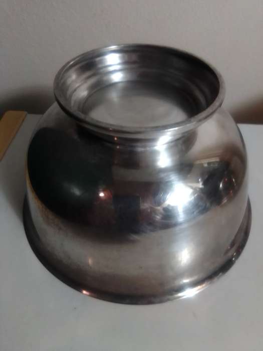 Vintage. Covered Cake/Cheese Dish Sheffield JHB plus "Sarango" serving plus another S/Plated Bowl