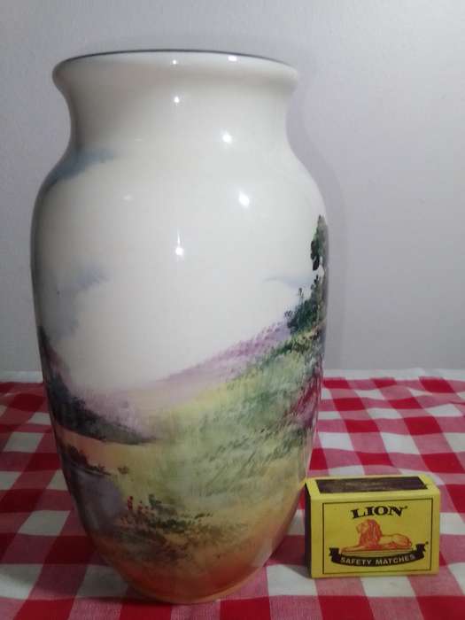 No 7995 shape  A RARE ROYAL DOULTON SERIESWARE VASE - COUNTRYSIDE