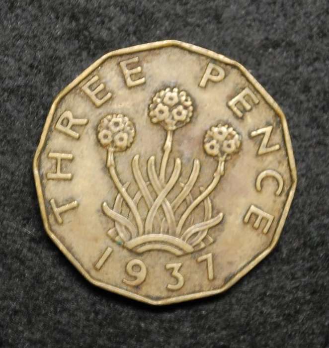 !!! British Brass 3 Pence - 1937 !!!