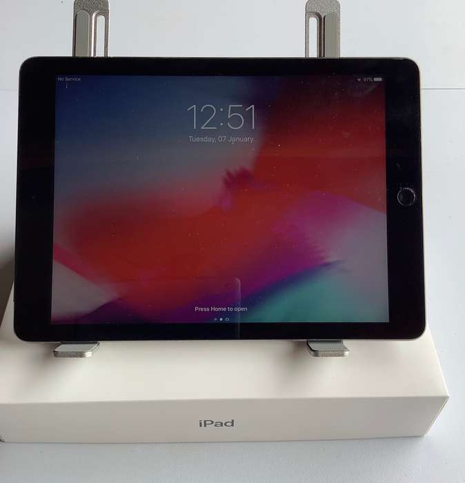 APPLE IPAD AIR