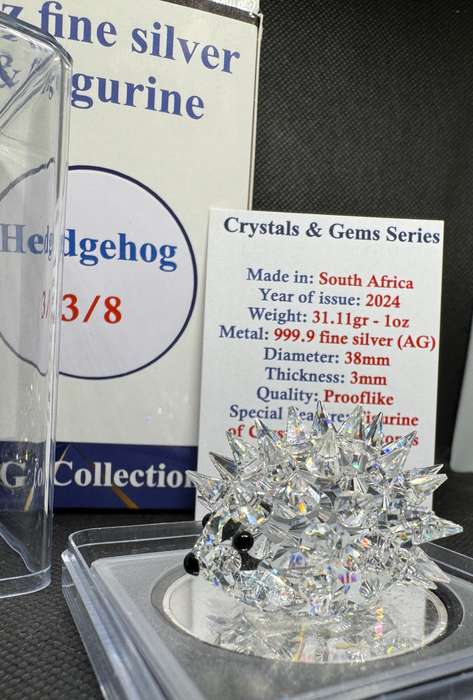 1oz PURE 999.9 SILVER CRYSTALS & GEMS COLORIZED SERIES IN DOME "SWAROVSKI HEDGEHOG" CERTIFIED & BOXE