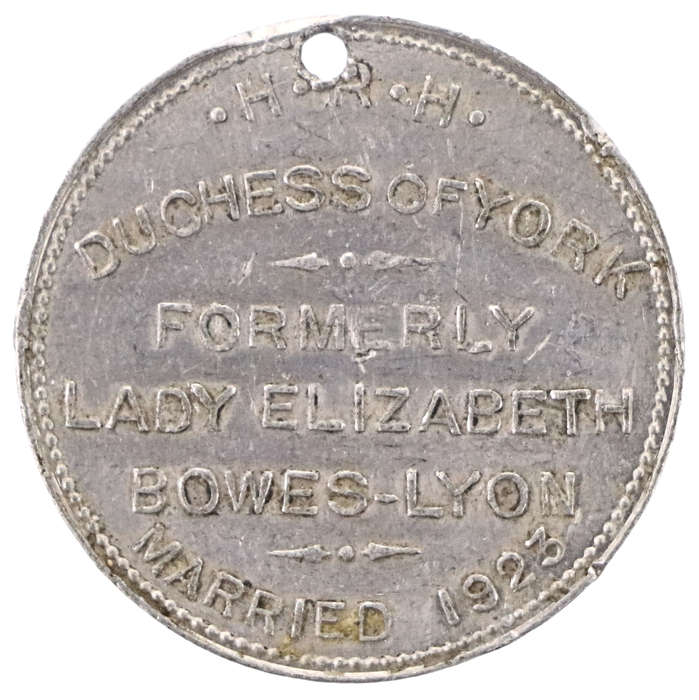 1923 United Kingdom Marriage of HRH The Duchess of York (The Queen Mother) Commemorative 26mm 1,3g A