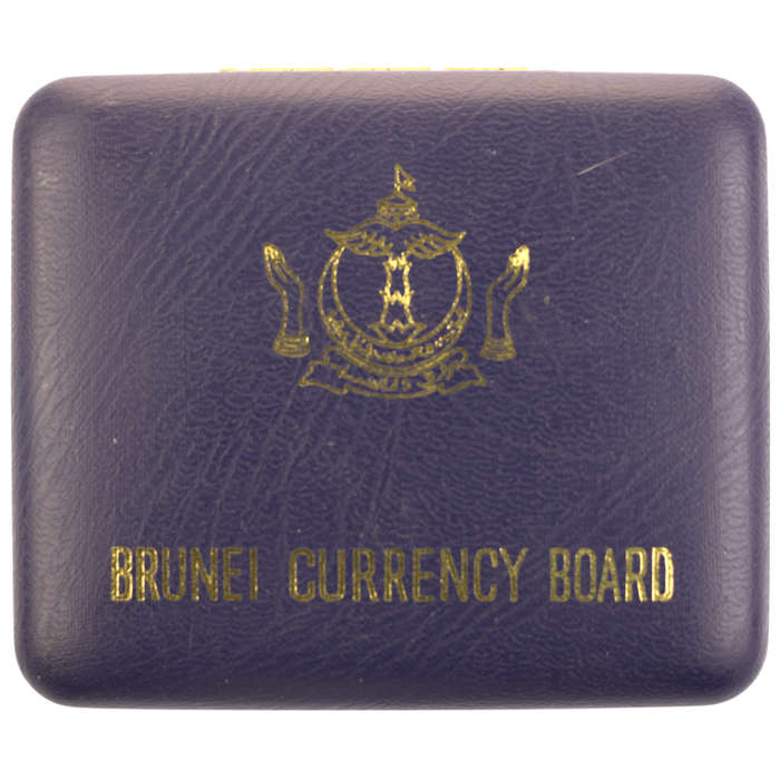 1970 Brunei Commemorative issue Antique cannon Copper-Nickel 5000 Minted 1 Ringgit / Dollar in Box K