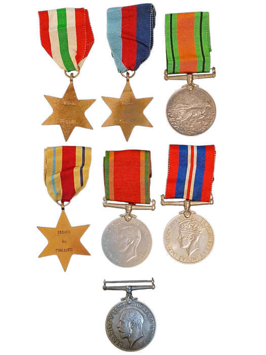 WWI and WWII L Phillips #233486 Medal Lot