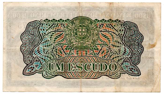 1944 Mozambique 1 Escudo Pick#92, minor folds and creases