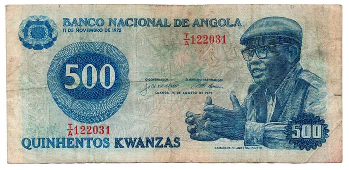 1979 Angola 500 Kwanzas T/A Series Pick#116 folds, creasing, right edge tear