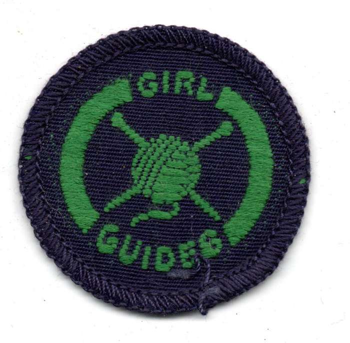 Vintage Girl Guides, Guide Interest Badge: Knitter Cloth Badge 43mm