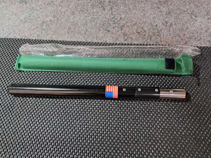 Blade baton in sheathing new