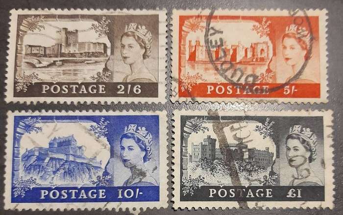 1959-1968 QEII 2/6, 5/-, 10/-, £1 wm 23 (Castle stamps)