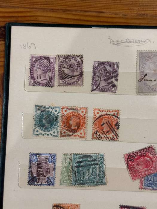 Large Stamp Collection - South Africa & International 1800s to 1900s (+-890 Stamps in Albums Alone)