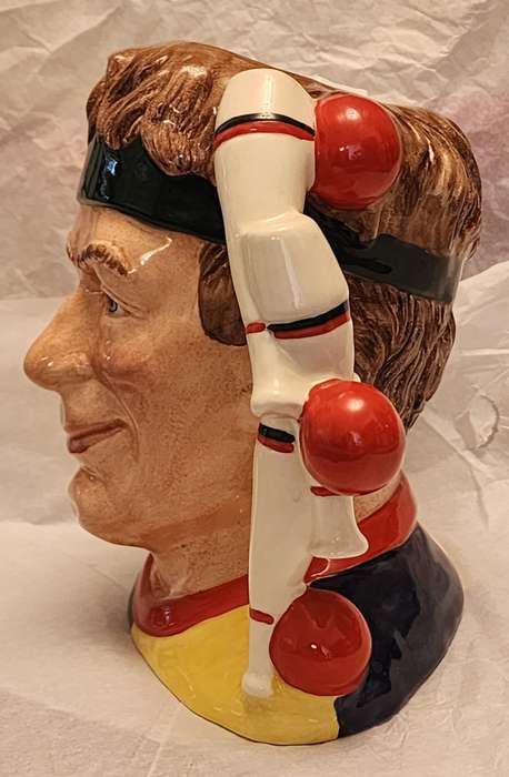 "The JUGGLER"  D6835   Royal Doulton Character Jug Large, with Red Balls & Skittles handle! Superb