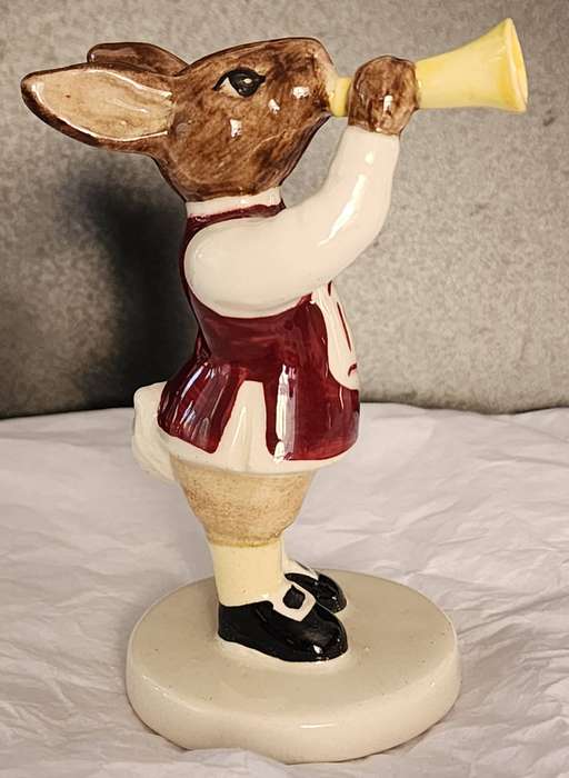 BUNNYKINS - Royal Doulton "HARRY the HERALD" DB 49- Magnificent, SCARCE, Gorgeous perfect Figurine!