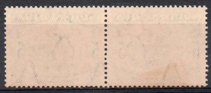 South Africa 1933-48 Hyphenated pictorial 5/- pr umm with varieties. SACC 62. Cat R3500. (2025)