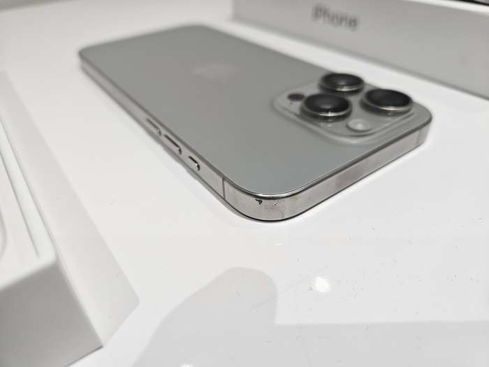 Apple iPhone 15 Pro Max 512GB - Natural Titanium