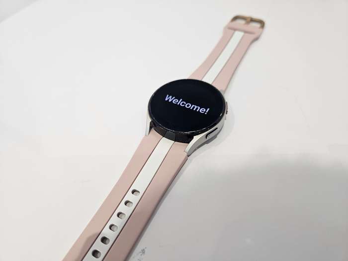 Samsung Galaxy Watch4 (R860) BT Smartwatch (40mm) - Rose Gold