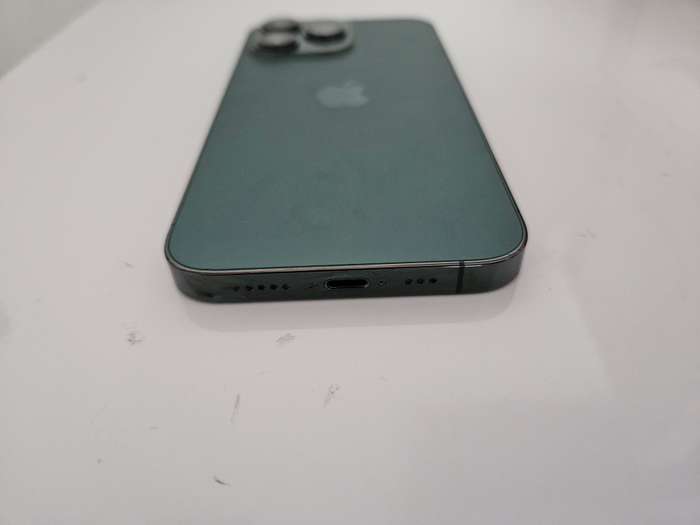 Apple iPhone 13 Pro 1TB Green