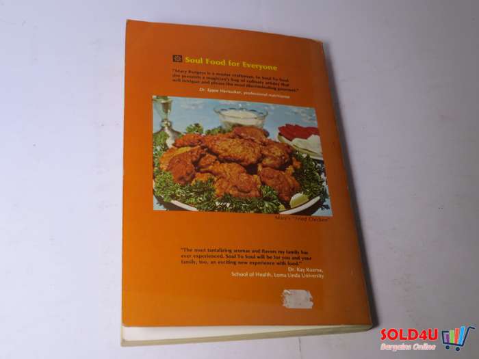 Soul to Soul - A Vegetarian Soul Food Cookbook - Mary Burgess