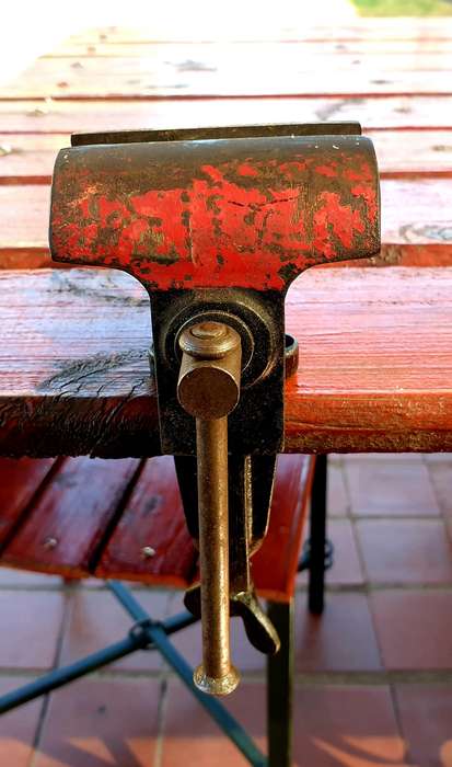 JEWELERS VICE 75 MM