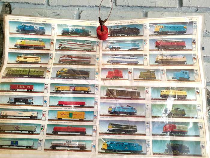 LARGE VINTAGE HISTORY OF LIMA MODEL TRAINS DOUBLE SIDED