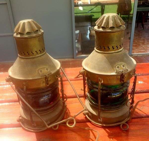 VINTAGE SET OF BRASS PORT AND STARBOARD SHIP'S LANTERNS ELECTRIFIED RED AND GREEN