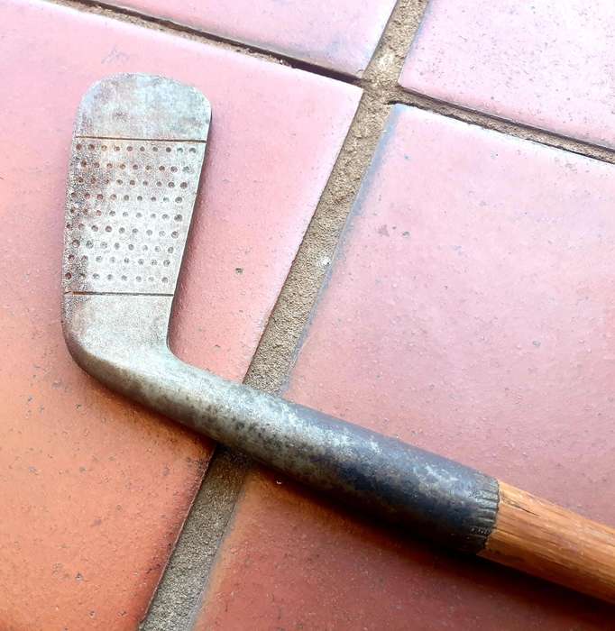 ANTIQUE HICKORY MINI B PUTTER VICTORY 65 CM