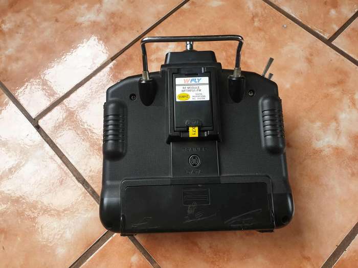 WFLY WFT09 UNIVERSAL RC REMOTE 9 CHANNEL