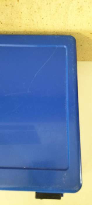 Sturdy Plastic Carry Case (nr1)