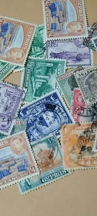 Collection Of +-19 Cyprus Stamps - Read Description