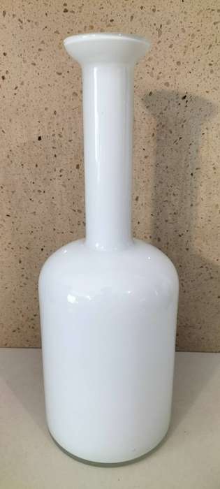 Magnificent Rare Holmegaard Otto Brauer Opal White Vase - Mint