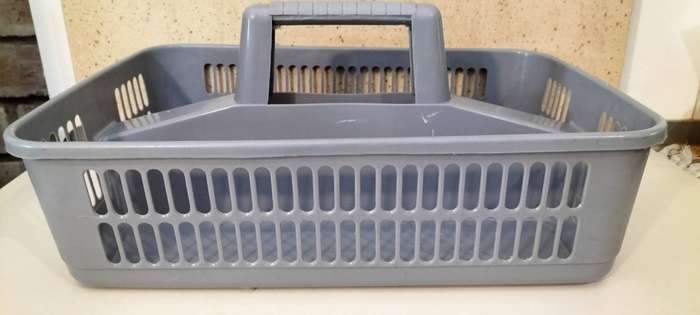 Handy Sturdy Plastic Cleaning Material Caddy With Handle