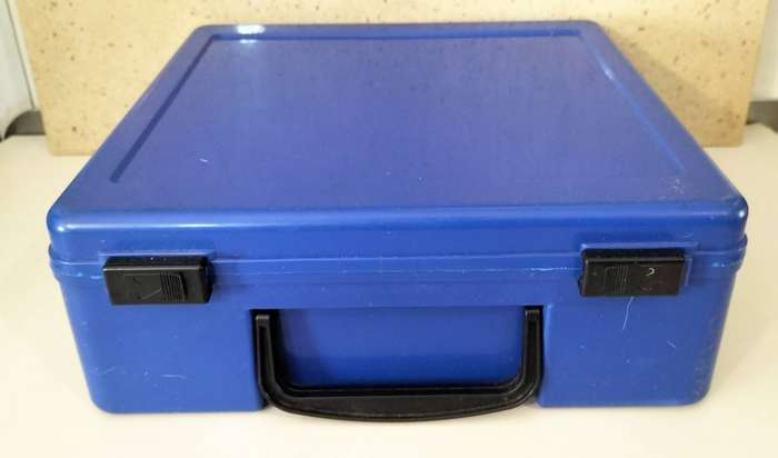 Sturdy Plastic Carry Case (nr1)
