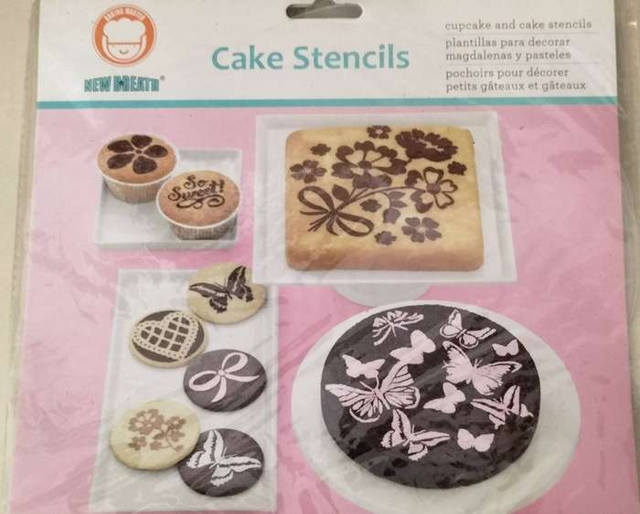 Set of 2 Cake and 6 Cupcake Stencils