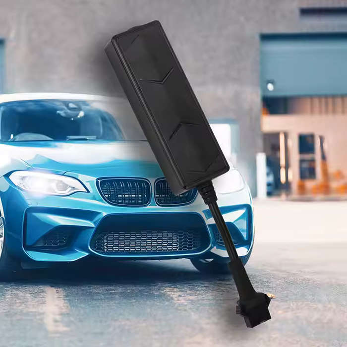 4G / LTE GPS CAR TRACKER with App or PC Monitoring Supports Remote Power Outage and Electronic Fence