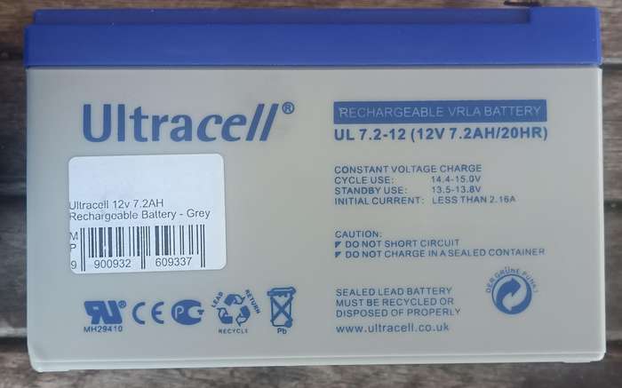 Solar Powered Inverter Plus Deep Cycle Battery