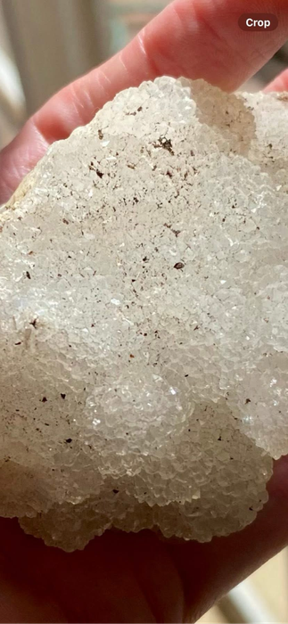 Druzy snow quartz stone